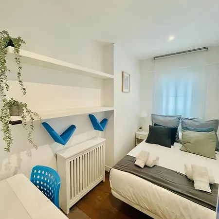Apartment Cuatro Torres, Apto 2 *
