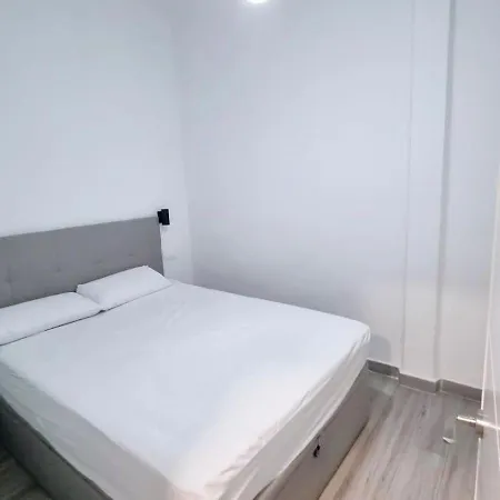Apartment Renovado Apartamento En Delicias By Bebalmy *