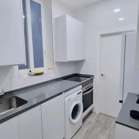 Apartment Renovado Apartamento En Delicias By Bebalmy