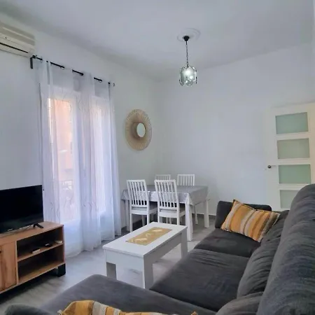 Renovado Apartamento En Delicias By Bebalmy *