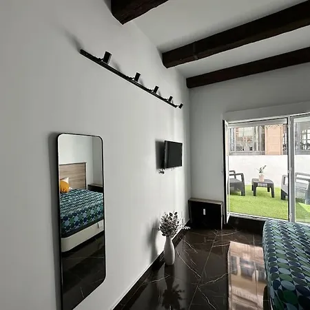 Apartment Cozy Penthouse With Terrace In Gran Via - 3c