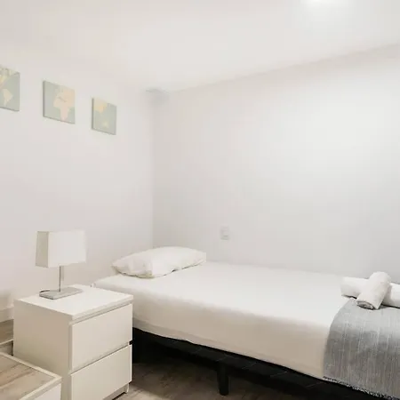 Charming Flat In Madrid-rio Apartment