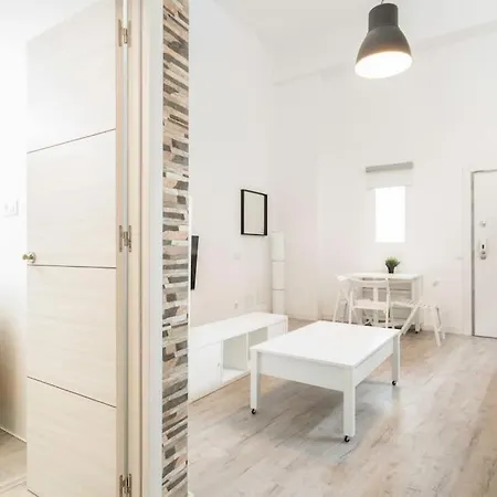 Charming Flat In Madrid-rio