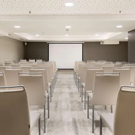 Hotel Nh Zurbano 4*