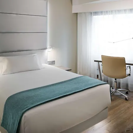 Hotel Nh Zurbano