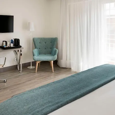 Hotel Nh Zurbano