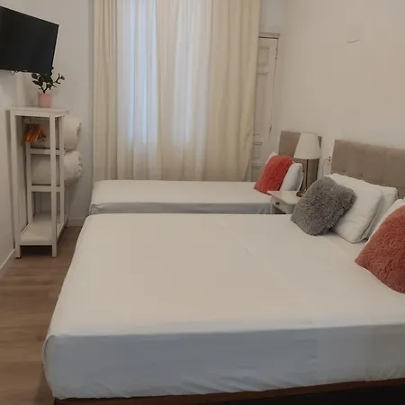 Grand Via House Guest house Madrid