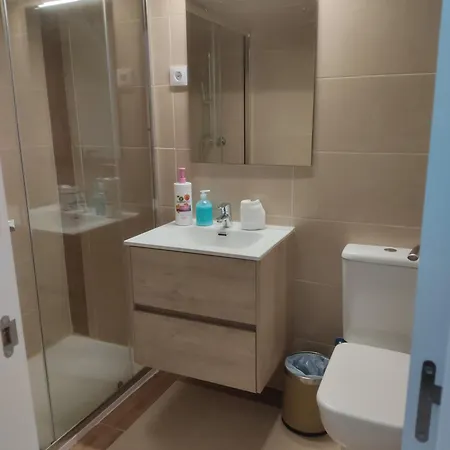 Grand Via House 3*