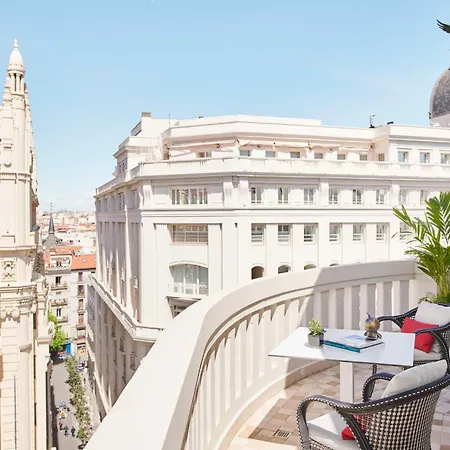 Hyatt Centric Gran Via 5*