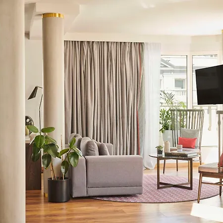 Hyatt Centric Gran Via 5* Madryt