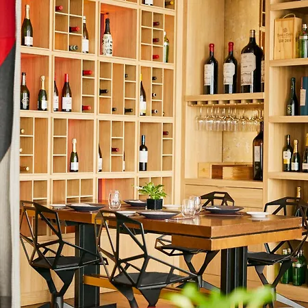 Hyatt Centric Gran Via Hotel 5*