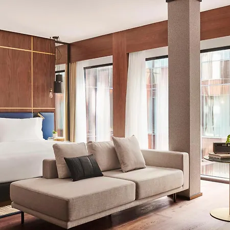 Thompson Madrid, By Hyatt 5*