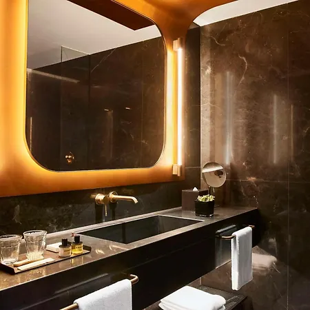 Thompson Madrid, By Hyatt 5*