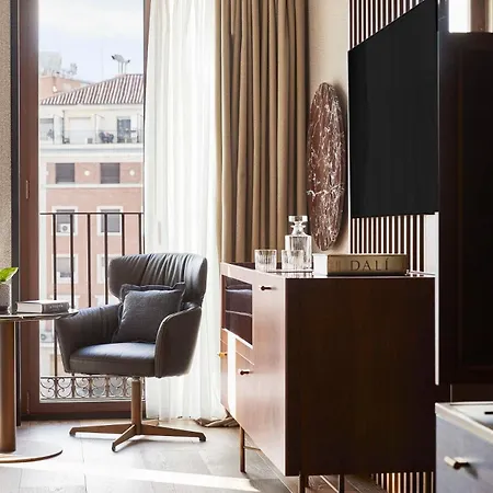 Thompson Madrid, By Hyatt マドリード