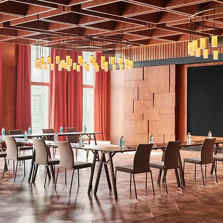 Thompson Madrid, By Hyatt 5* マドリード