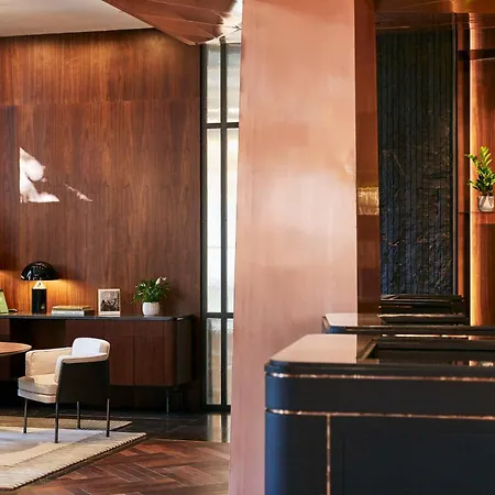 ホテル Thompson Madrid, By Hyatt 5*