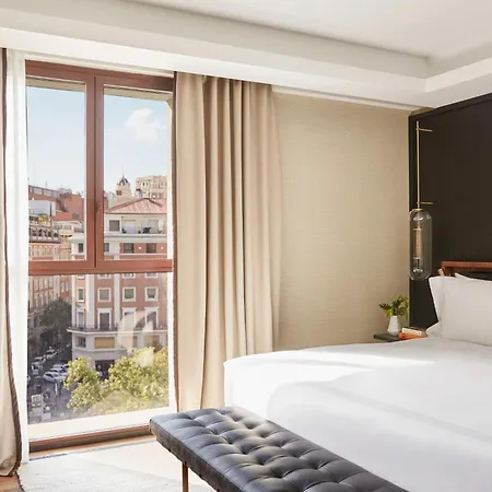 ホテル Thompson Madrid, By Hyatt 5*