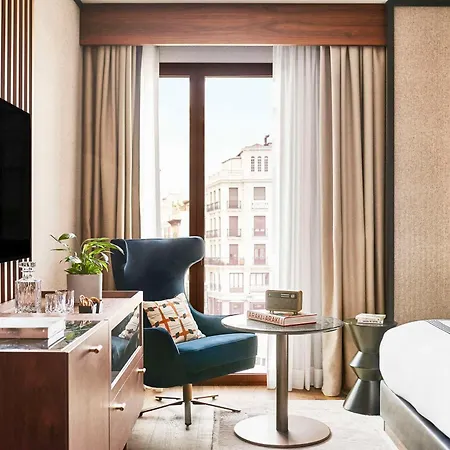 ホテル Thompson Madrid, By Hyatt マドリード