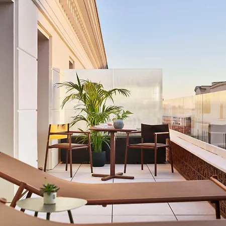 Thompson Madrid, By Hyatt ホテル