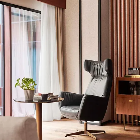 Thompson Madrid, By Hyatt ホテル