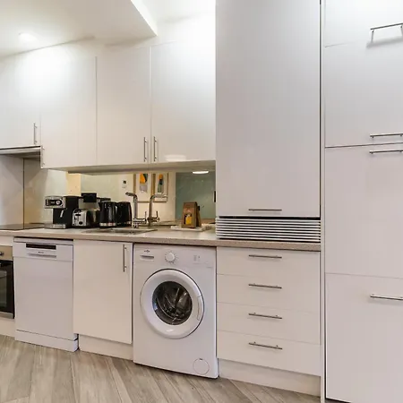 Apartment Modern Apartment-2bedrooms 2baths-malasana
