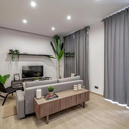 Stunning And Spacious Flat At Barrio De Letras