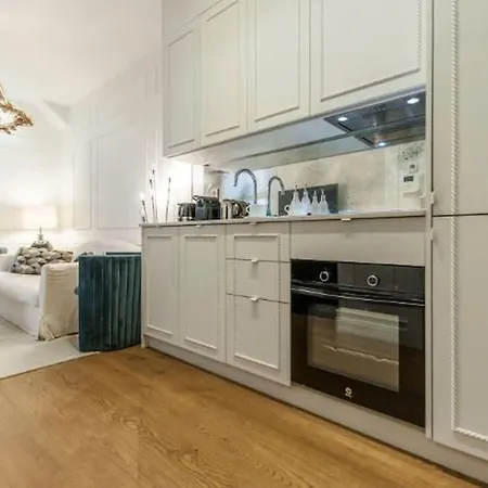Luxury For Two In Neptuno Apartment