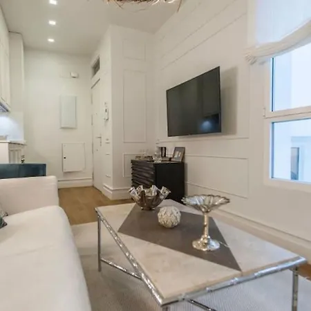 Apartment Luxury For Two In Neptuno *