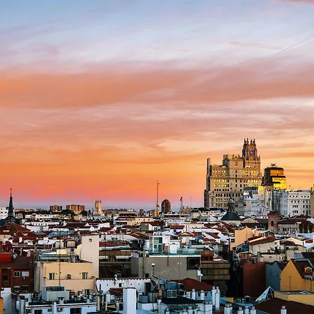 Luxury For Two In Neptuno * Madrid