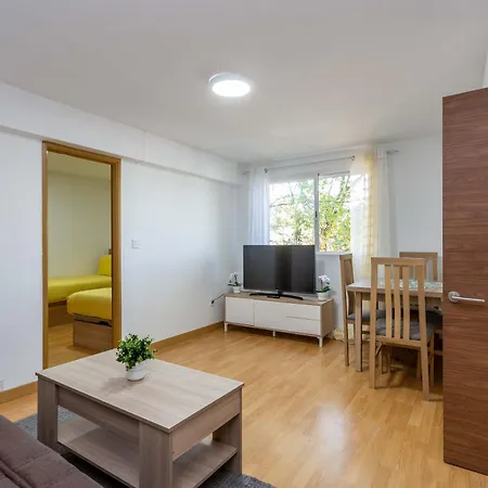 3 Habs Az10 Apartment *