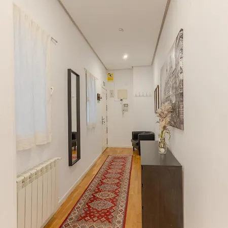 Mad Coco Aparts & Centro Sol Apartment