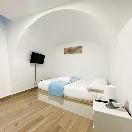 Cerca Del Centro Y Luminoso Apartment Madrid