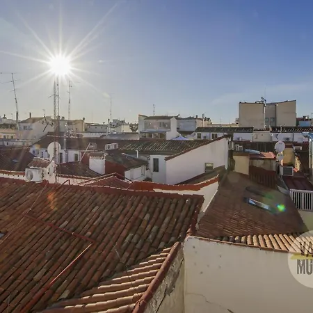 Sunny 3pax En Plena Plaza De Chueca * Madrid