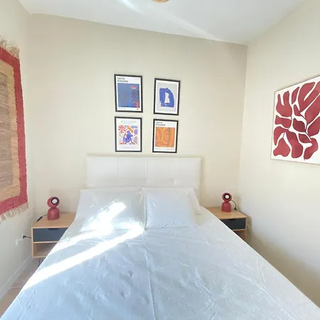Estudios Gran Via Apartment *