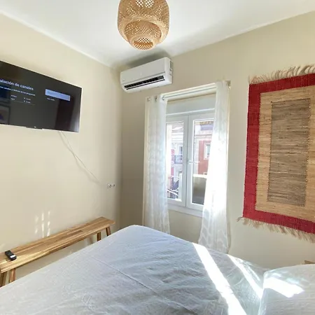 Estudios Gran Via Apartment Madrid