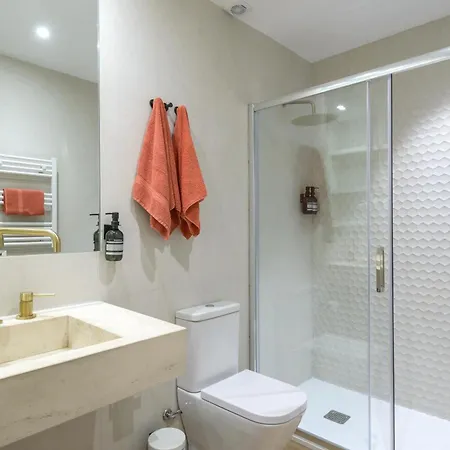 Apartment Gran Via New 2br 1bth Elevator *
