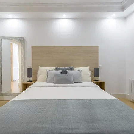 Apartment Gran Via New 2br 1bth Elevator *