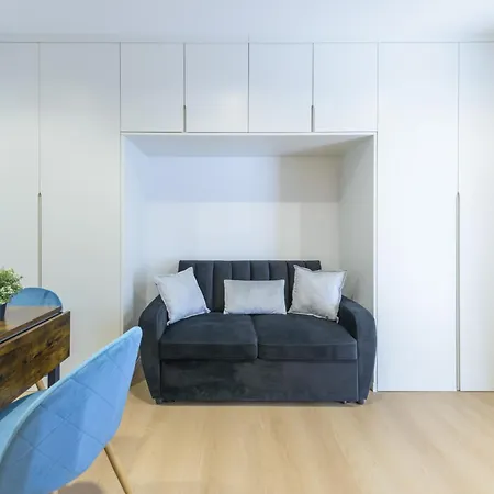 Gran Via New 2br 1bth Elevator * Madrid