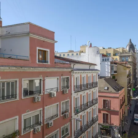 Gran Via New 2br 1bth Elevator * Madrid