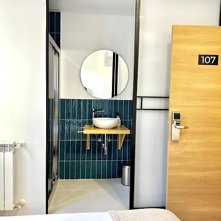 Olblanc Plaza De Espana By Batuecas Guest house *