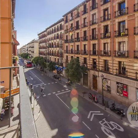 Appartamento Amplio Y Centrico 9pax En La Latina
