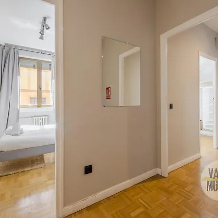 Appartamento Amplio Y Centrico 9pax En La Latina *