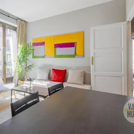 Amplio Y Centrico 9pax En La Latina Appartamento Madrid