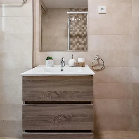 Madrid Comillas - Apartamento De 2 Dormitorios Madrid