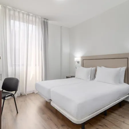 Exe Convention Plaza 4* Madrid