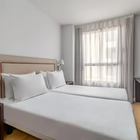 Exe Convention Plaza 4*