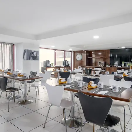 Szálloda Exe Convention Plaza 4*