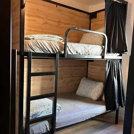 Onefam Hostel *