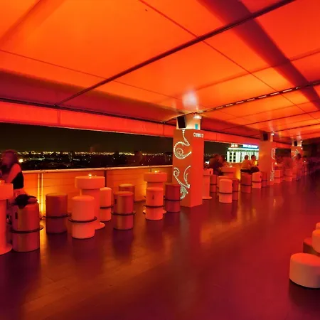 Hotel Puerta America