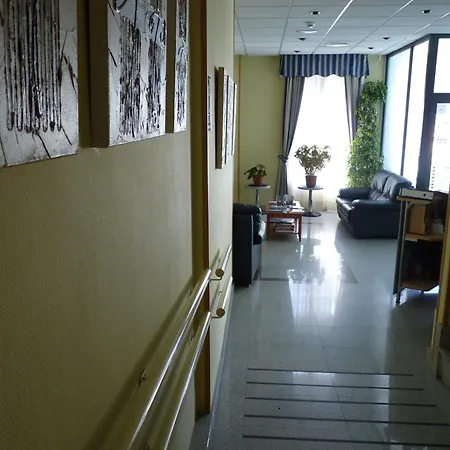 Hotel Barajas Plaza 3*